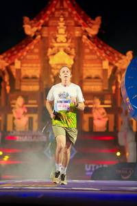 BIB: 282
                            <button type="button" onclick="openModal(22470055)" class="btn btn-primary btn-sm float-right btn-popup" data-toggle="modal" data-target=".modal-high-quality">
                        <i class="fas fa-shopping-cart"></i> Add to Cart
                    </button>
                                            <button type="button" onclick="isThisMe(22470055, true)" class="btn btn-success btn-sm float-right btn-popup btn-isme hidden" data-toggle="tooltip" data-placement="bottom" title="นี่คือรูปของคุณใช่ไหม คลิกที่นี่เพื่อเอาเข้าอัลบั้ม">
                        <i class="fas fa-plus"></i> Add to album
                    </button>
                    <button type="button" onclick="isThisMe(22470055, false)" class="btn btn-warning btn-sm float-right btn-popup btn-isnotme hidden">
                        <i class="fas fa-ban"></i> Remove from album
                    </button>